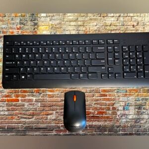 📣 Wireless Lenovo Keyboard and Mouse 🖱 New 😍 without Tags